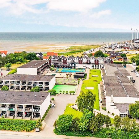 4 Person Holiday Home On A Holiday Park In Glesborg Bagian luar foto