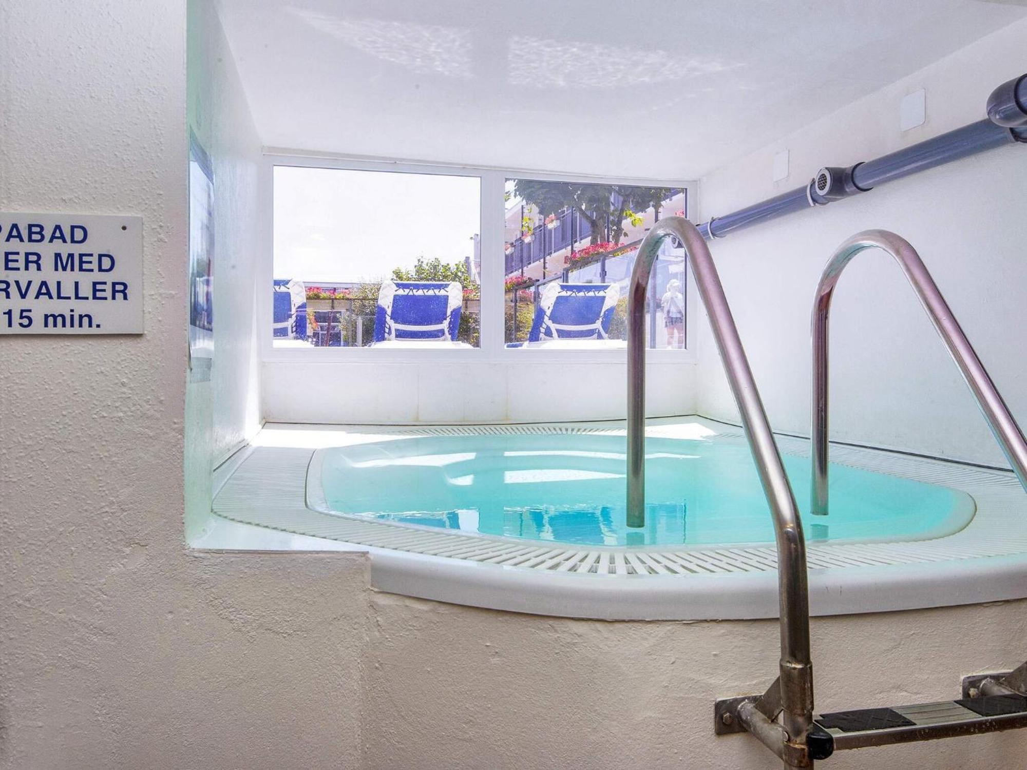 4 Person Holiday Home On A Holiday Park In Glesborg Bagian luar foto
