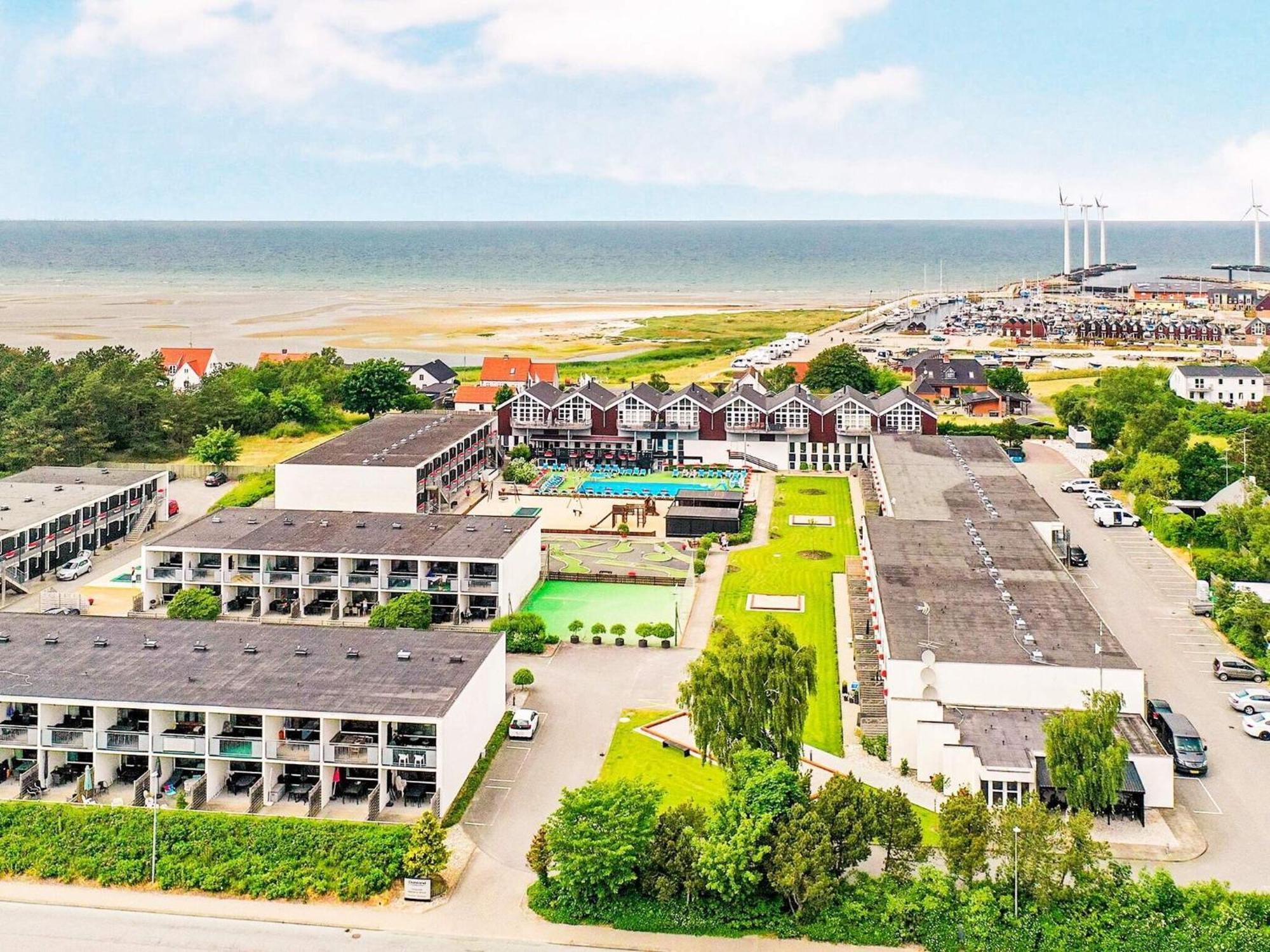 4 Person Holiday Home On A Holiday Park In Glesborg Bagian luar foto